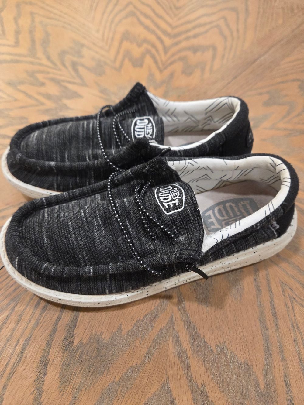 Hey Dude Shoes Wally Stretch Youth Size Youth 2 Black And White